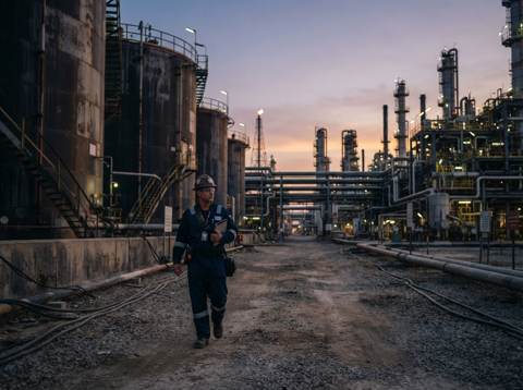 Goldman Sachs Sees Diesel Refining Margins Soar to $63 a Barrel